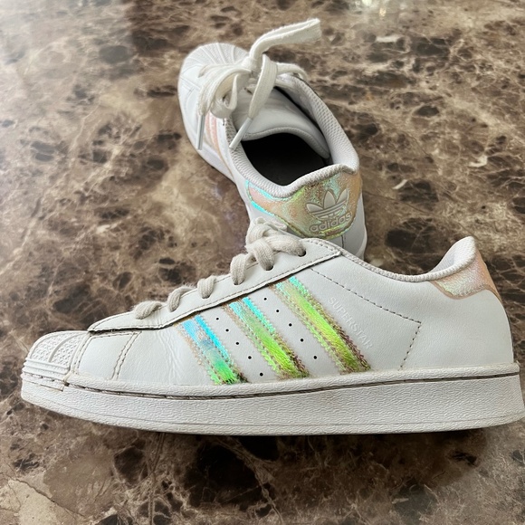 ADIDAS GIRL'S SNEAKERS SHOES WHITE PINK STRIPES SUPERSTAR - Picture 1 of 9